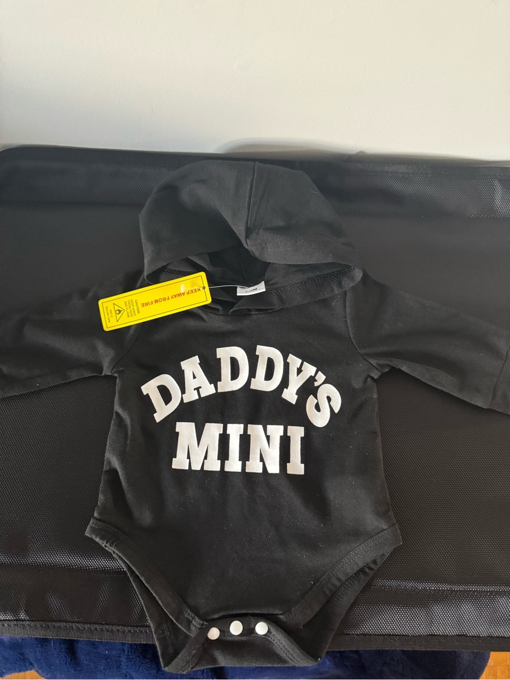 Black Hooded Baby Onesie "DADDY'S MINI"